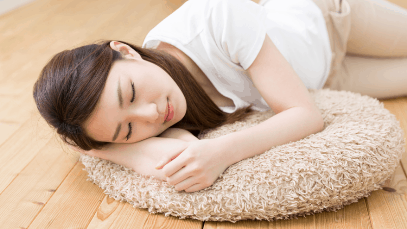 4 Healthy Benefits Of Sleeping On The Floor Healthy